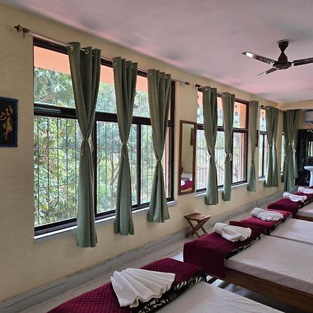 Moon Village Resort Shānti Niketan Exterior foto